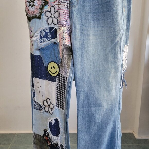 BDG High-Waisted Flare Jean-Urban Outfitters-Patch-Crochet-Embroider (Size: 27X) - Picture 2 of 13